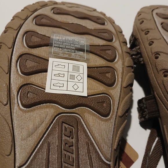 Skechers Ladies Outdoor Lifestyle Reggaes Sandals. NWT. Size 9 - Picture 9 of 11